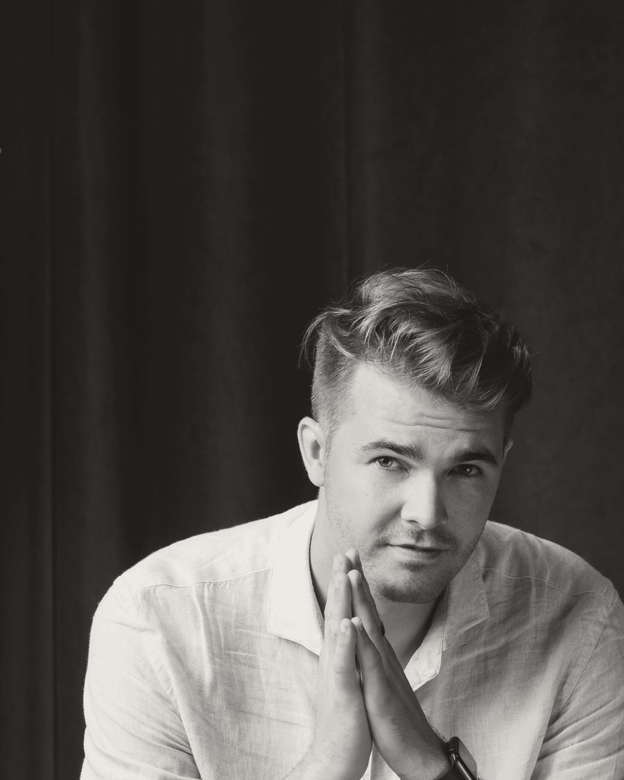 Muotokuva: Perttu Pölönen